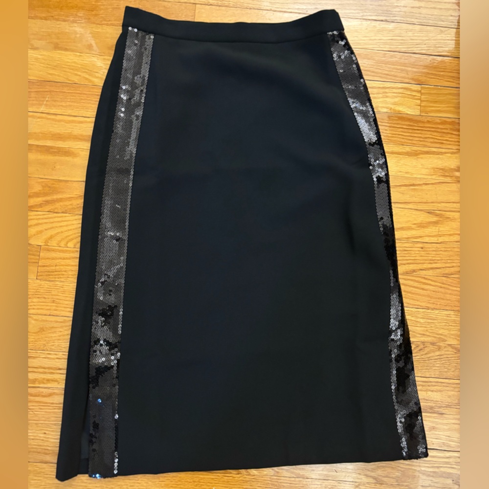 NWT Ann Taylor Midi Skirt Size 6
